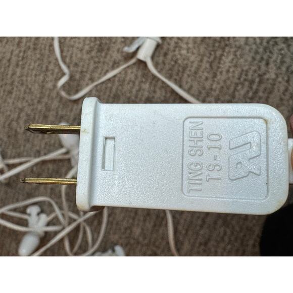 Department 56 Ting Shen 6 bulb light cord. - Picture 2 of 2